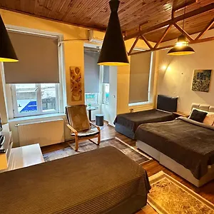 New Pera 2*, Istanbul Türkei